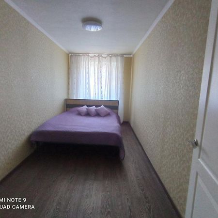 Центр Автовокзал 2 Кв Apartaments Днепър Стая снимка